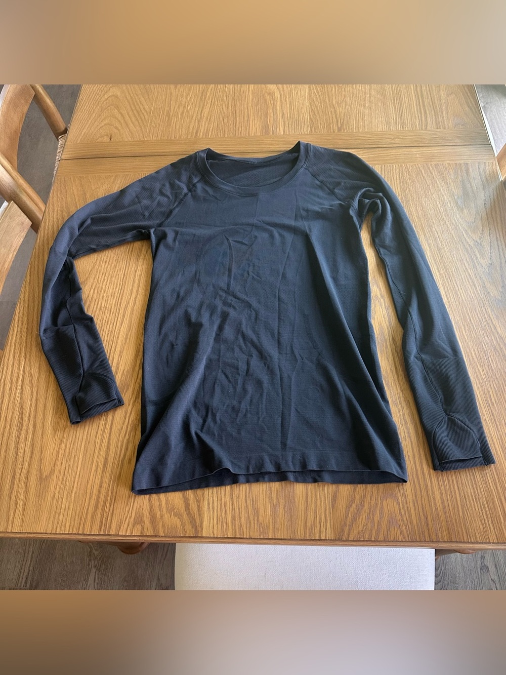 Lululemon Black Long Sleeve Swiftly